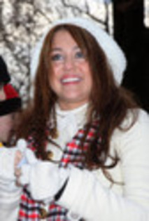 Miley Cyrus-JTM-040972 - 000-Surpriza