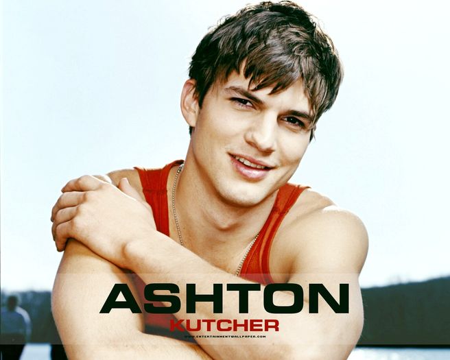1,89 m: Ashton Kutcher - Afla ce vedete au aceeasi inaltime ca tine