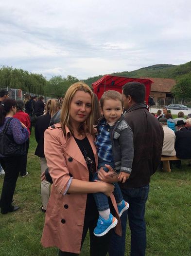 13133103_870933956369297_2655306990789793403_n