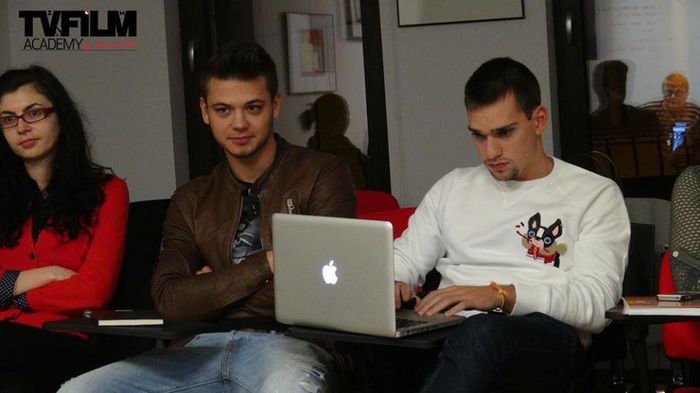 1920444_413733675440099_1638607650_n