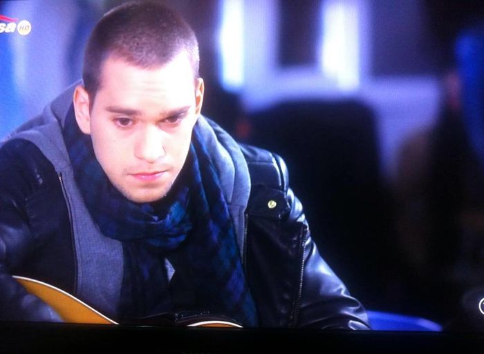 1901132_407397656073701_1532073717_n