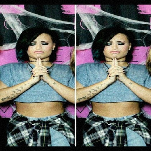 ◤No matter how much you care about someone, somtimes its just not meant to be◢　　┋ 12 ᗰᗩI 2016 ♡