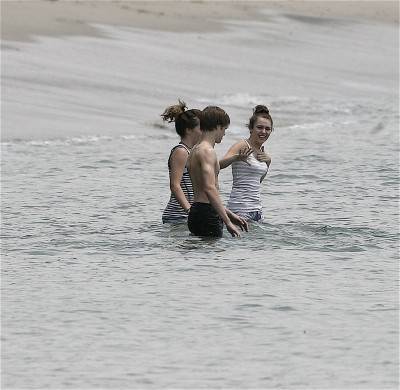 EPENBTPHRHMPIEGOVYA - Miley Ray Cyrus