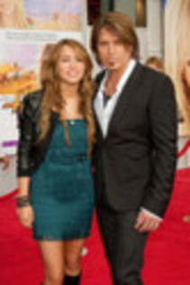 Miley Cyrus and Billy Ray Cyrus-CSH-052646 - HM - Hannah Montana and Miley Cyrus