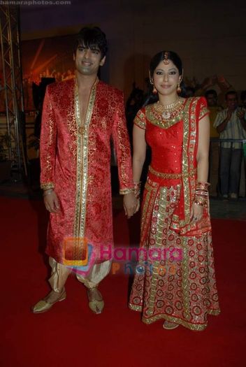normal_Mohit Malik and Addite Shirwaikar at Nach Baliye 4 red carpet in Malad on 13th October 2008 (