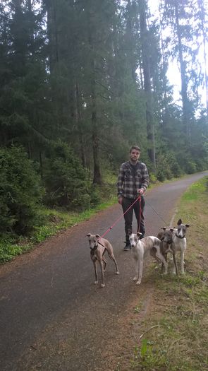 WP_20160424_15_39_53_Pro