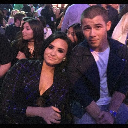 ◤I hope you like the stars I stole for you◢　　┋ 24 ᗰᗩI 2016 ♡