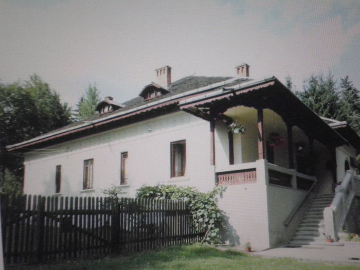 CASA MEMORIALA - M. SADOVEANU