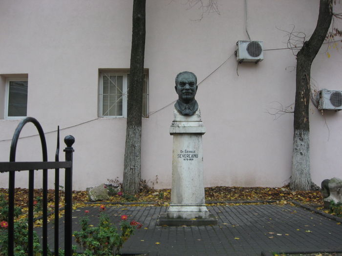 IMG_9109; dr George Severeanu - doctor - numismat
