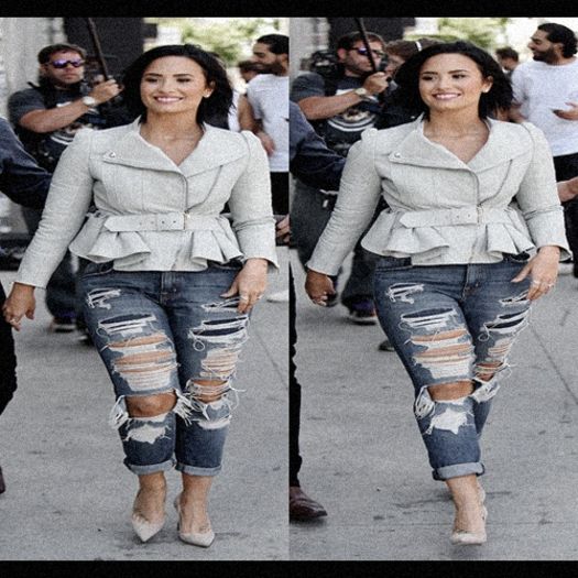 ◤Even if you have loved only once in your life, you’re ruined◢　　┋ 3 IᑌᑎIᕮ 2016 ♡