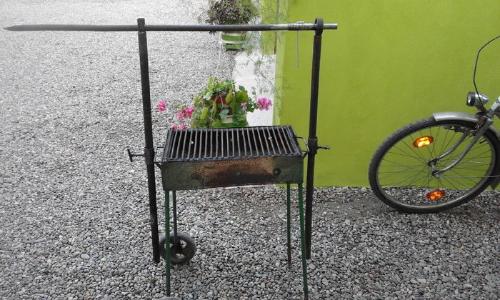 20160604_205031 - Gratar cu rotisor