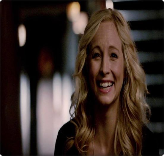 16 - ll - Candice Accola - CAROLINE - ll