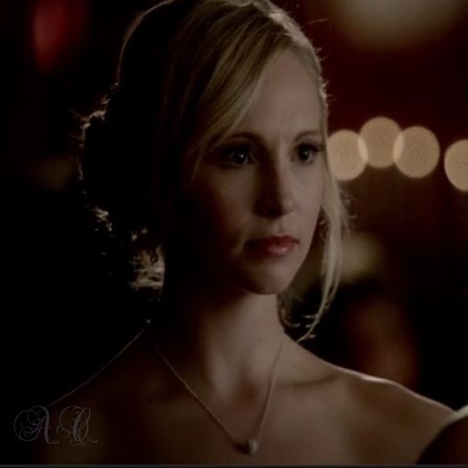 76 - ll - Candice Accola - CAROLINE - ll