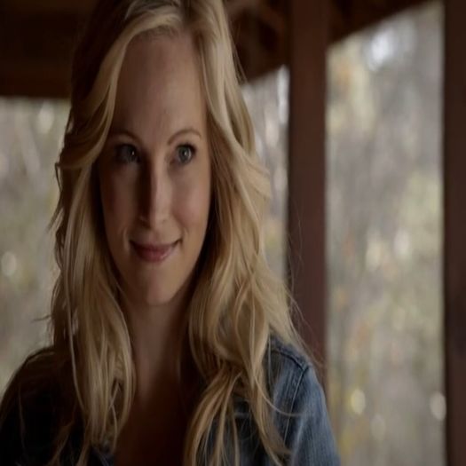 282 - ll - Candice Accola - CAROLINE - ll