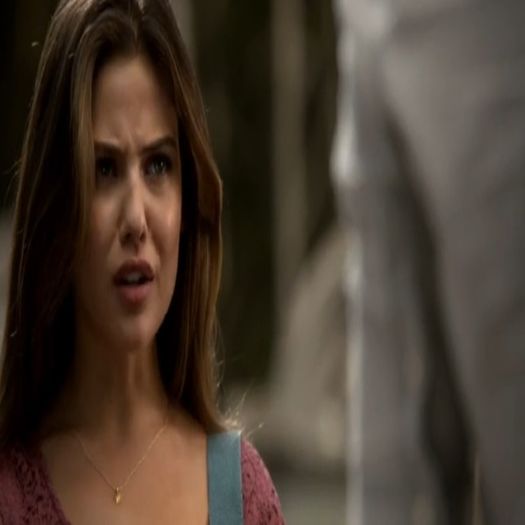 95 - ll - Danielle Campbell - DAVINA - ll