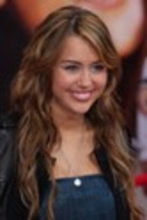 Miley Cyrus-SGG-086982 - Miley Cyrus in blue