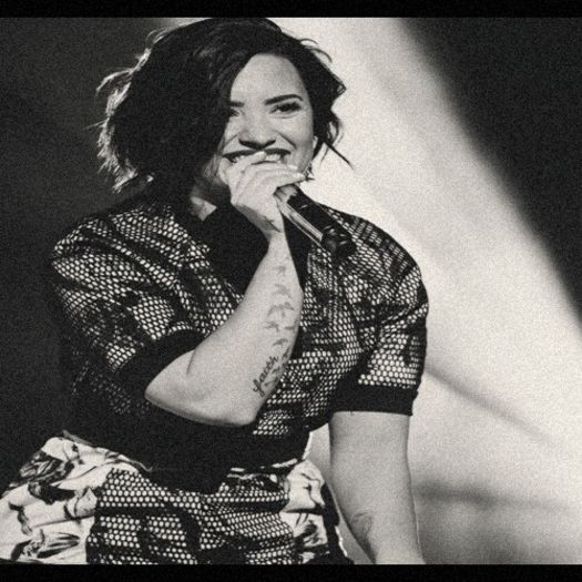 ◤I might have lost you, but I gained a part of myself◢　　┋ 5 IᑌᑎIᕮ 2016 ♡