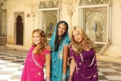 10647485_FEPTUKXYP - The Cheetah Girls-Felinele