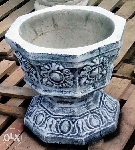 104153912_1_1000x700_ghiveci-din-beton-ornamental-amara