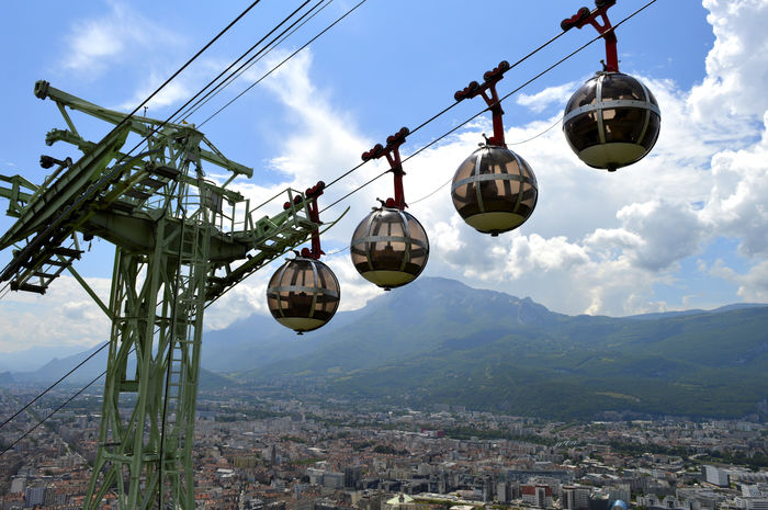 La Bastille de Grenoble et son T - La Bastille de Grenoble et son Telepherique