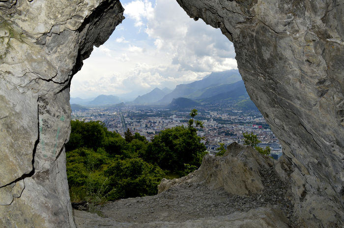 La Bastille de Grenoble et son T - La Bastille de Grenoble et son Telepherique