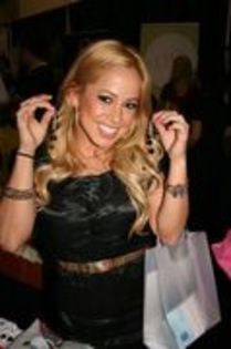 10175634_QFZJBATDB - Sabrina Bryan-Dorinda