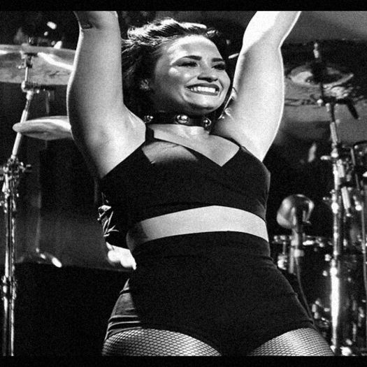 ◤I’m scared that I won’t be the soulmate of my soulmate◢　　┋ 12 IᑌᑎIᕮ 2016 ♡