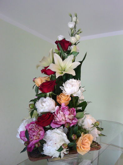 Aranjament floral #nuntaturda #florievenimenteturda #floriturda #florarieturda - Aranjamente florale Turda