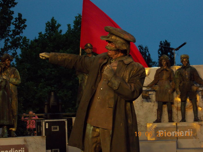 DSCN3325 - FISV 2016 ARCA LUI LENIN