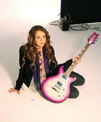 guitar_play_miley - Miley Cyrus
