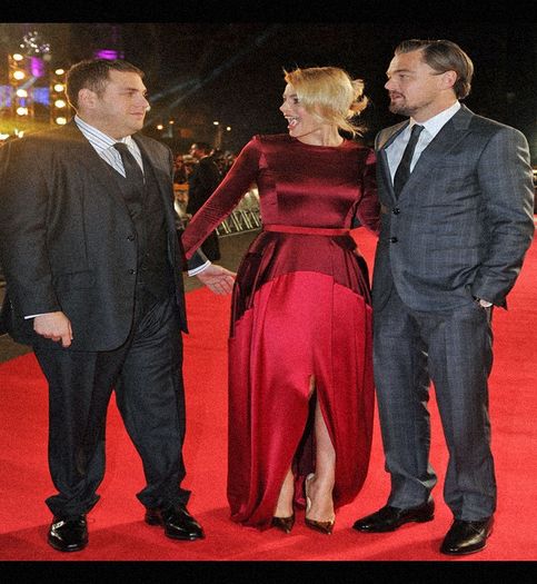 Ｄａｙ ５ ♡ 06.07.2016 - ͞W͞͞a͞͞l͞͞k͞͞i͞͞n͞͞g͞͞ ͞͞w͞͞i͞͞t͞͞h͞͞ ͞͞a͞͞ ͞͞f͞͞r͞͞i͞͞e͞͞n͞͞d͞͞ ͞͞i͞͞n͞͞; ͞͞t͞͞h͞͞e͞͞ ͞͞d͞͞a͞͞r͞͞k͞͞ ͞͞i͞͞s͞͞ ͞͞b͞͞e͞͞t͞͞t͞͞e͞͞r͞͞ ͞͞t͞͞h͞͞a͞͞n͞͞ ͞͞w͞͞a͞͞l͞͞k͞͞i͞͞n͞͞g͞͞ ͞͞a͞͞l͞͞o͞͞n͞͞e͞͞ ͞͞i͞͞n͞͞ ͞͞t͞͞h͞͞e͞͞ ͞͞l͞͞i͞͞g͞͞h͞͞t͞.͞
