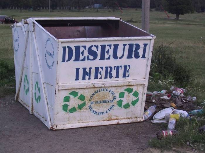 Deseuri inerte