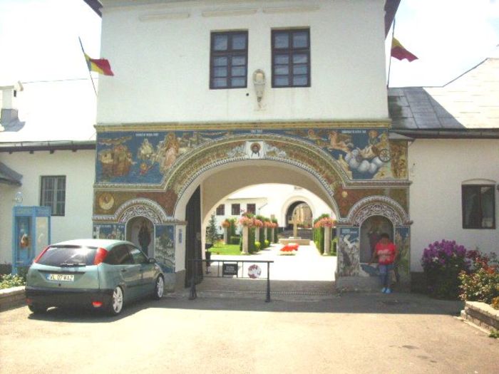 045; Manastirea Biserica dintr-un lemn.
