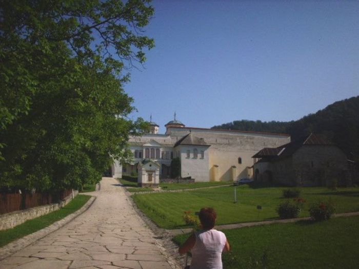 062; Manastirea Hurezi.
