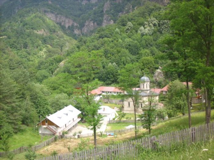 083; Manastirea Stanisoara
