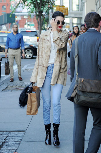 tumblr_oa899hhdI51sratzso1_540 - kendall jenner