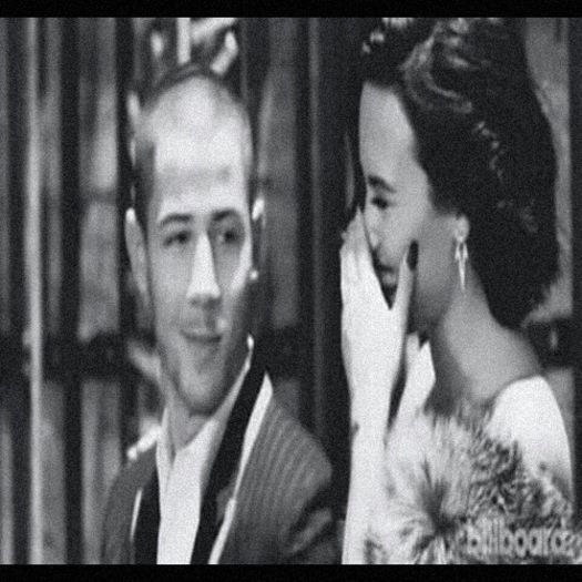 ◤To agree to keep a secret is to assume a burden◢　　┋ 24 IᑌᒪIᕮ 2016 ♡