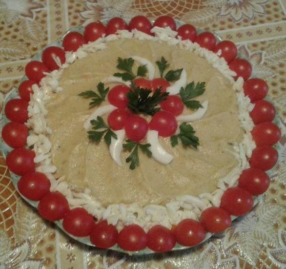 13615120_1023460957761791_8742188197726029425_n - Idei de aranjare a platourilor pentru ocazii speciale