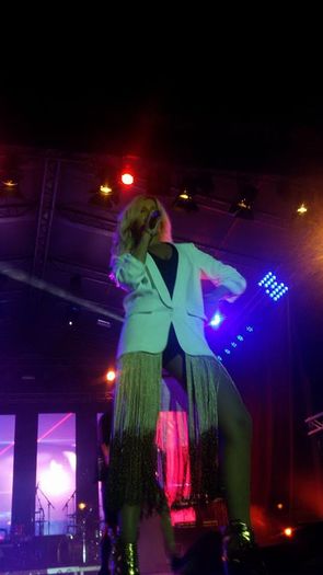 13872332_1819226158308111_173650437_n