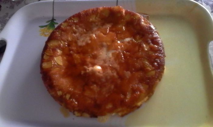 Prajitura rasturnata cu pere si caramel