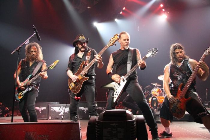 Metallica-on-stage