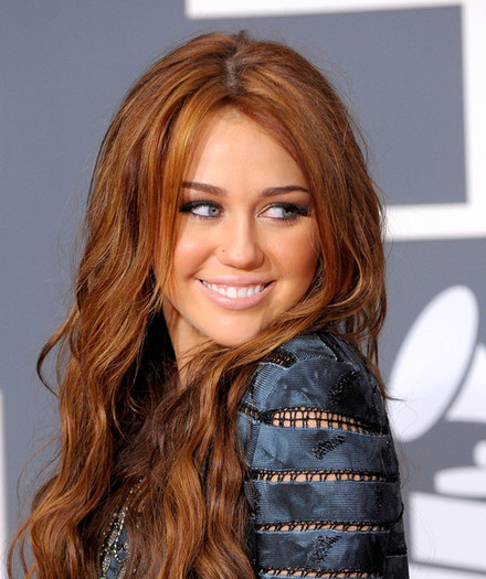 9 - Miley la premiile GRAMMY