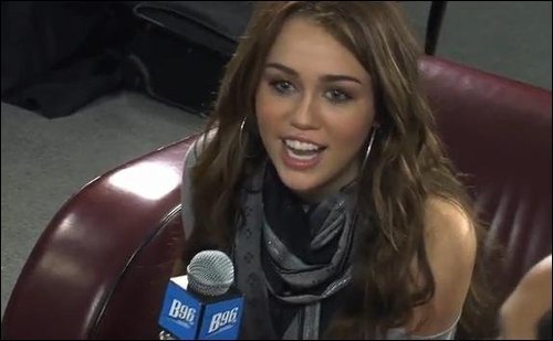 19 - Miley inainte de concerte