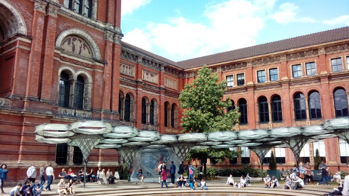 20160703_160546 - Natural Science Museum and Victoria and Albert Museum - London