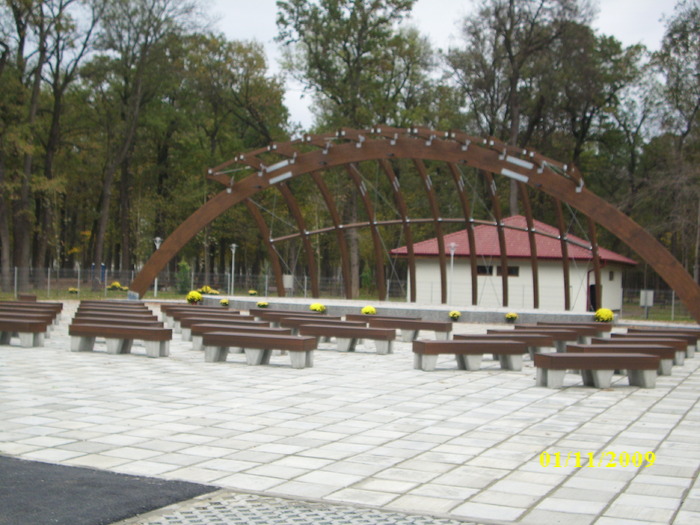 parcul tineretului 1 nov 2009 041 - Craiova