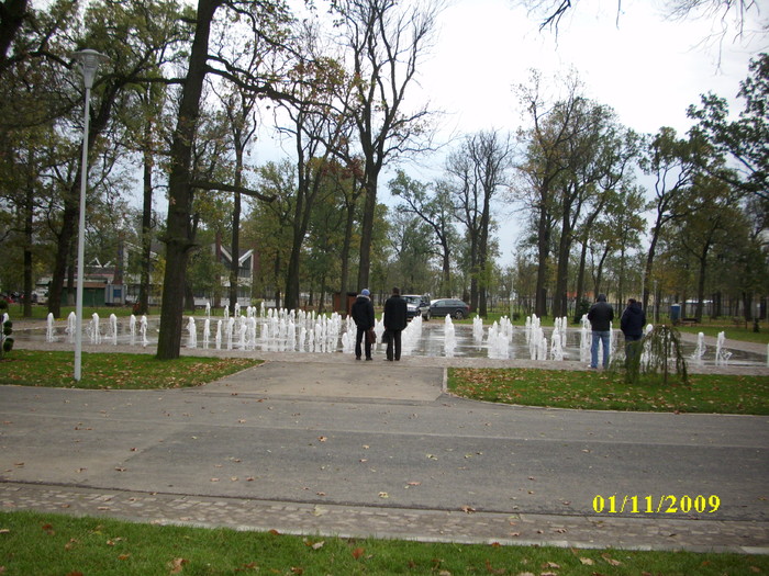 parcul tineretului 1 nov 2009 044 - Craiova