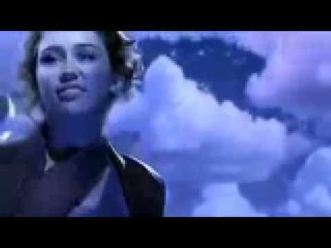 d - Miley Cyrus-The Climb