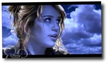 miley-cyrus-the-climb-mv-premiere-16feb09-1 - Miley Cyrus-The Climb