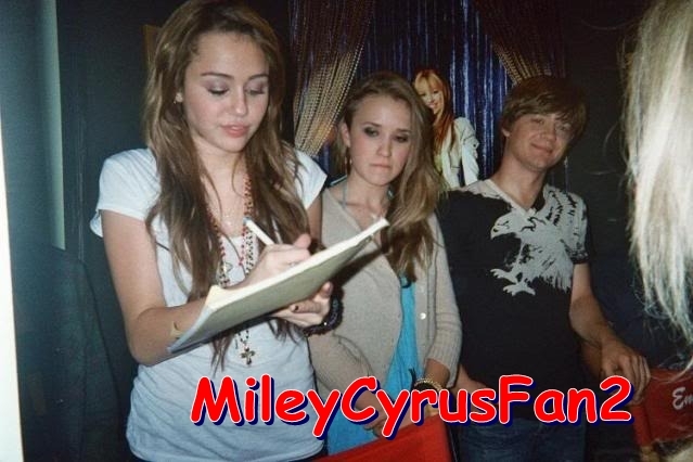 10 - Miley Cyrus and her friend