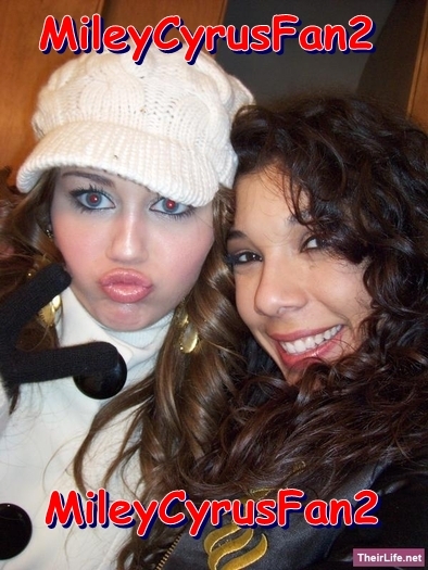 OQVKHLIBTJNMQTDHXVV - Miley Cyrus and her friend